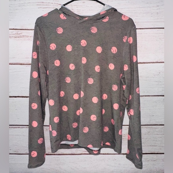 Huk Tops - Huk Women's Gray Hoodie with Pink Dots Size Medium Casual lightweight School